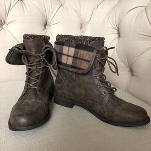 SOLD Just Fab Fold Over Flannel Flat Boot